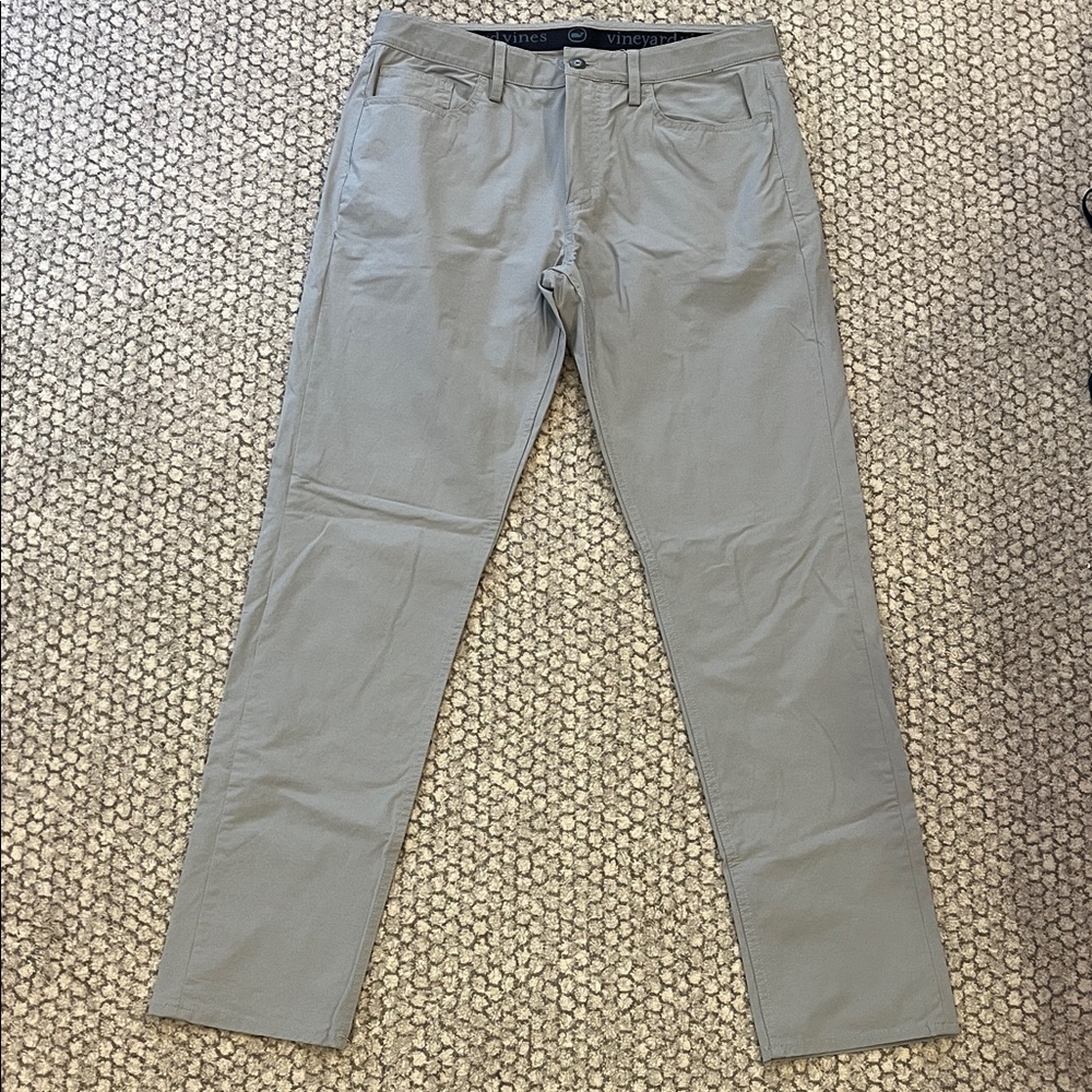 Vineyard Vines Men’s On the Go Pant Light Gray Size 32 x 32